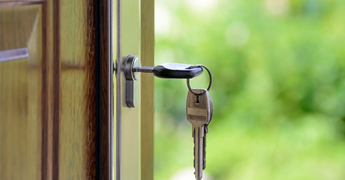 key hanging from a door